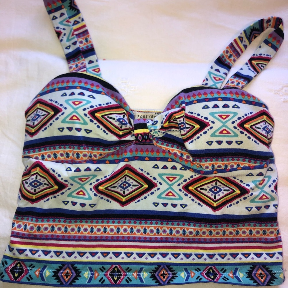 colored tribal print cropped tank w built in bra!